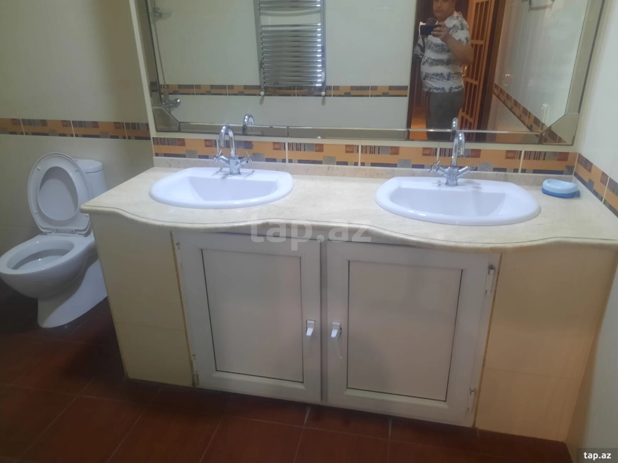 Kirayə verilir 4 otaqlı yeni tikili 100 m²