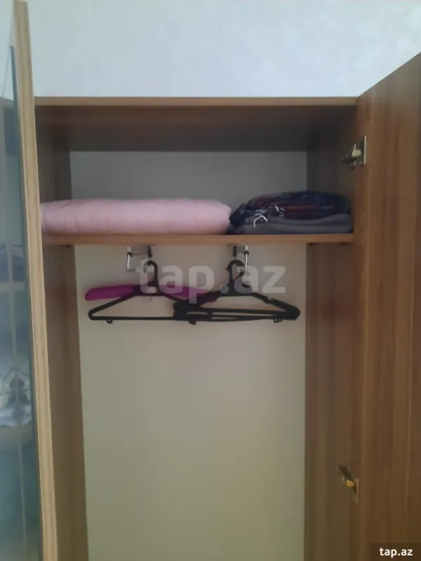 Kirayə verilir 4 otaqlı yeni tikili 100 m²