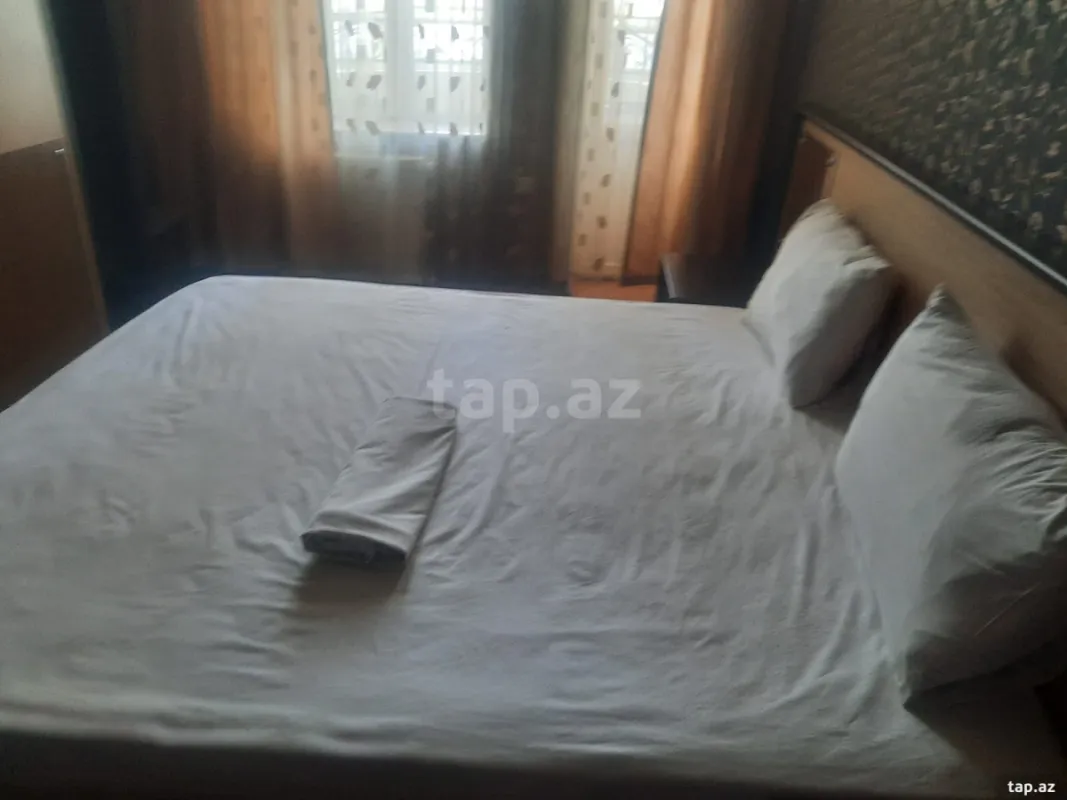 Kirayə verilir 4 otaqlı yeni tikili 100 m²