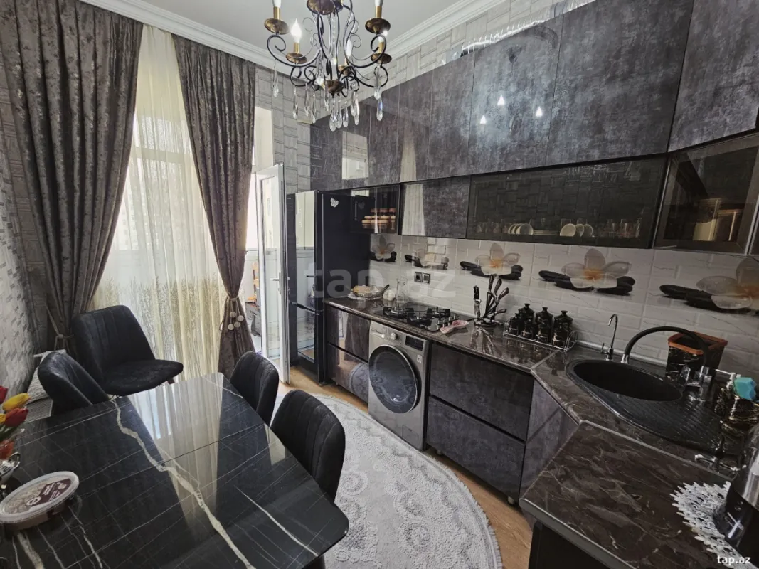 Satılır 2 otaqlı yeni tikili 50 m²