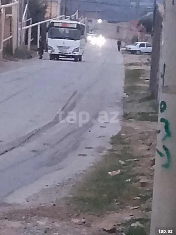 Satılır 2 otaqlı həyət evi 300 m²