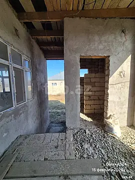 Satılır 5 otaqlı həyət evi