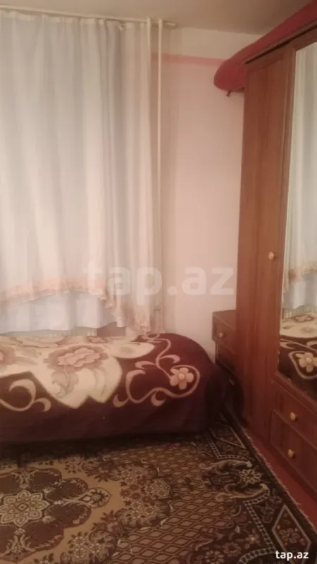 Satılır 2 otaqlı mənzil 42 m²