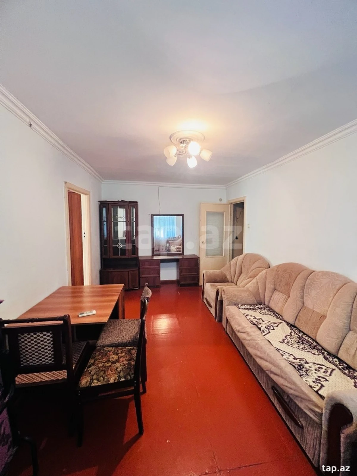 Satılır 2 otaqlı mənzil 42 m²