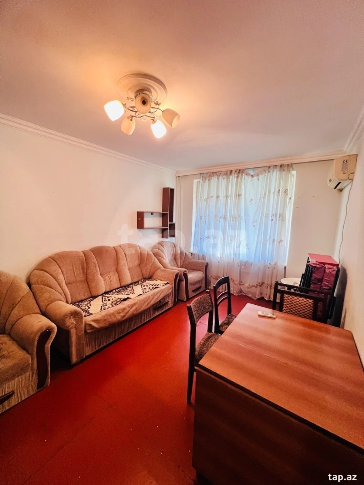 Satılır 2 otaqlı mənzil 42 m²