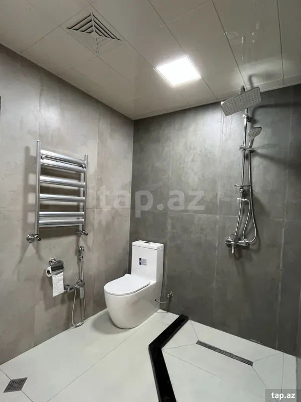 Satılır 4 otaqlı həyət evi 125 m²