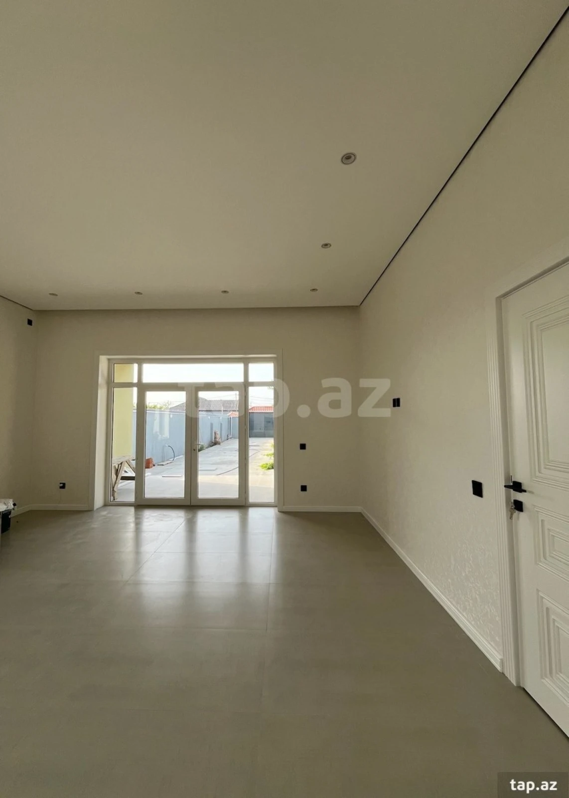 Satılır 4 otaqlı həyət evi 125 m²