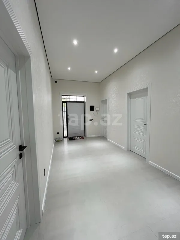 Satılır 4 otaqlı həyət evi 125 m²