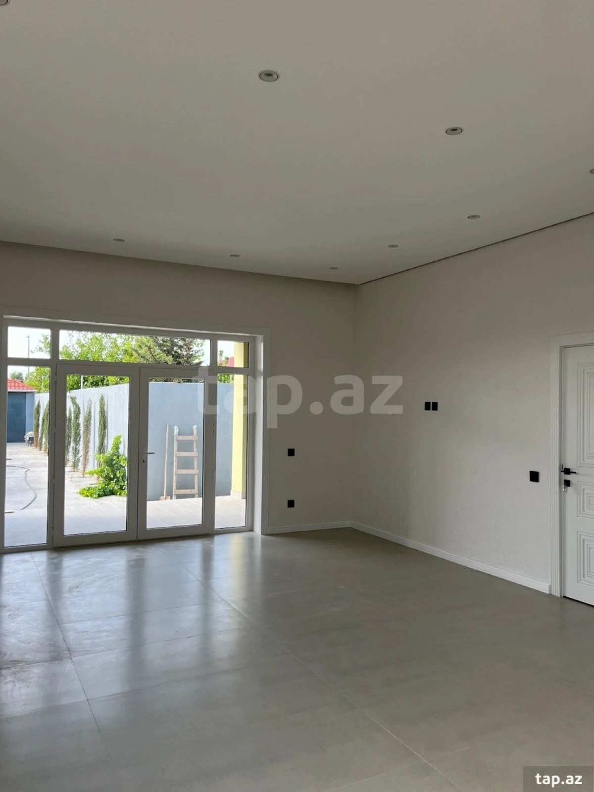 Satılır 4 otaqlı həyət evi 125 m²