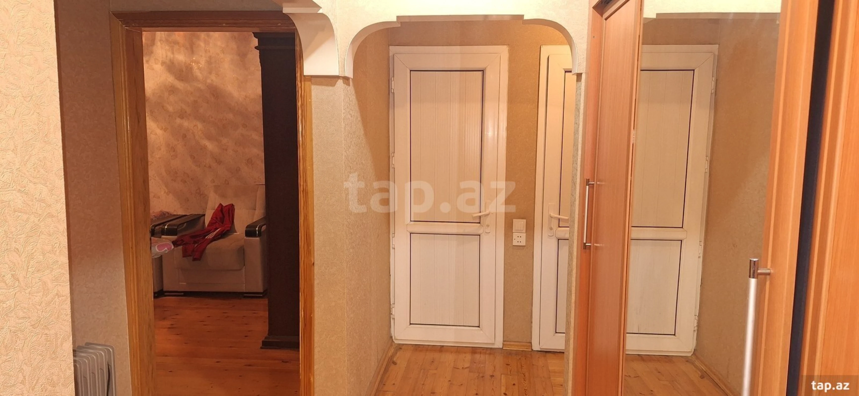 Satılır 3 otaqlı mənzil 96 m²