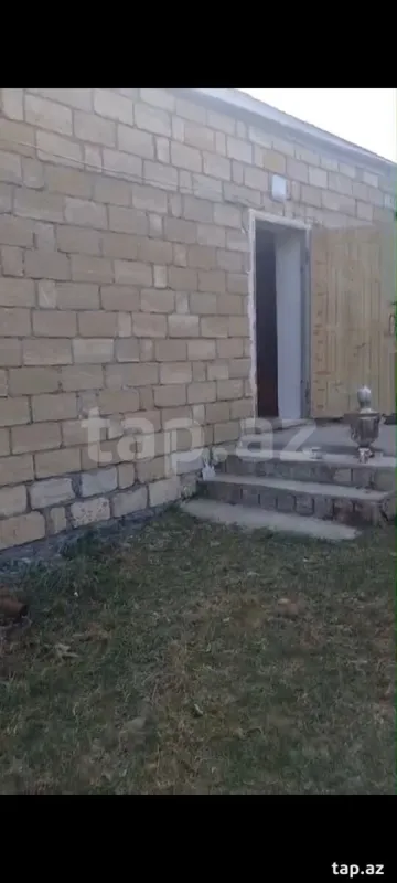 Satılır 4 otaqlı həyət evi