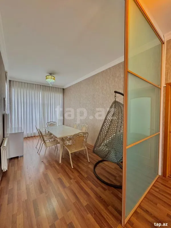 Satılır 5 otaqlı həyət evi