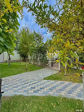 Satılır 5 otaqlı həyət evi