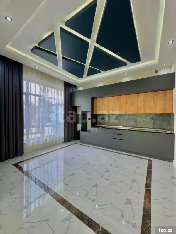 Satılır 4 otaqlı həyət evi