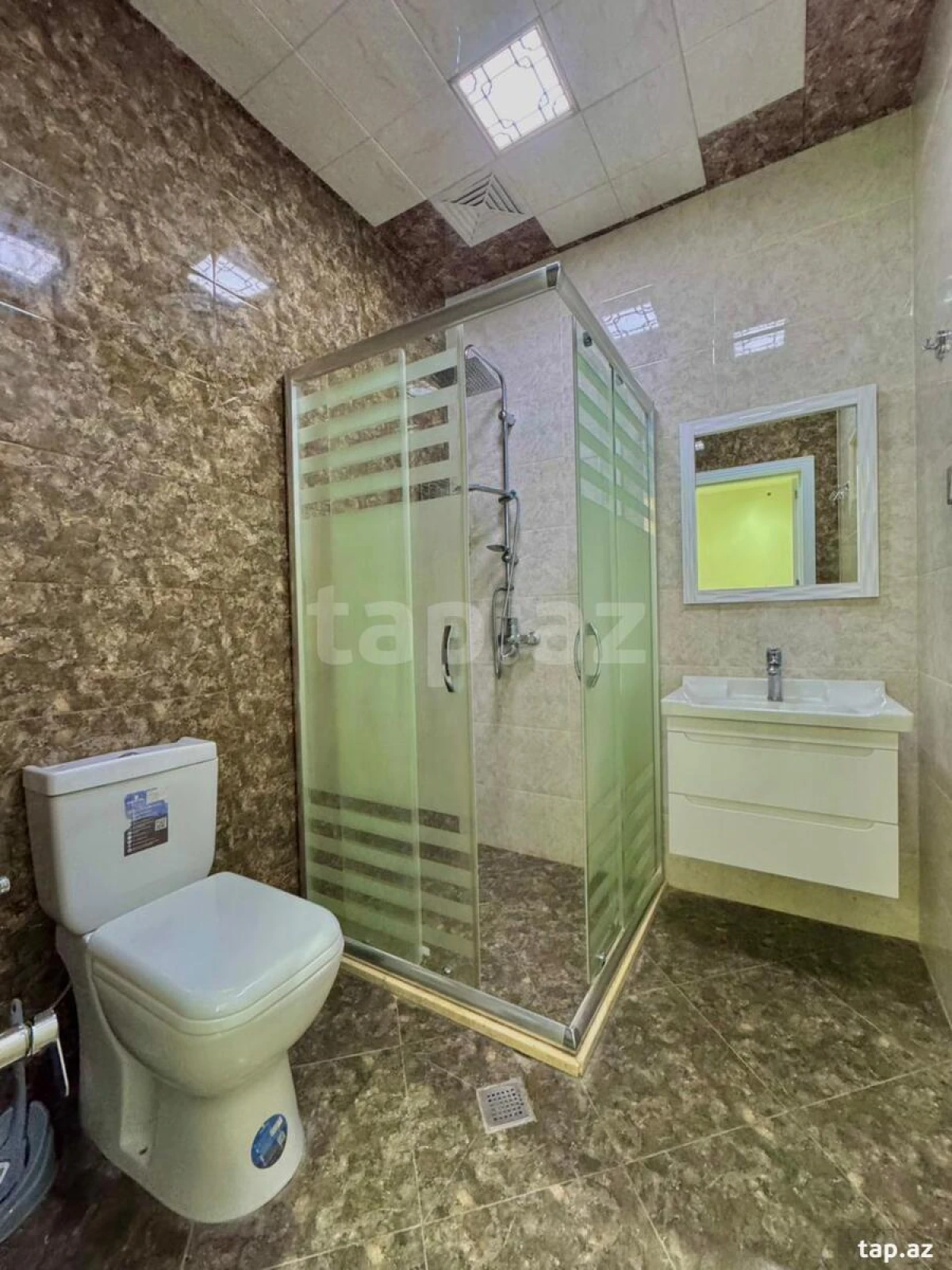 Satılır 4 otaqlı həyət evi