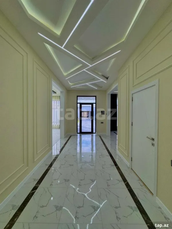 Satılır 4 otaqlı həyət evi