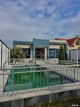 Satılır 4 otaqlı həyət evi