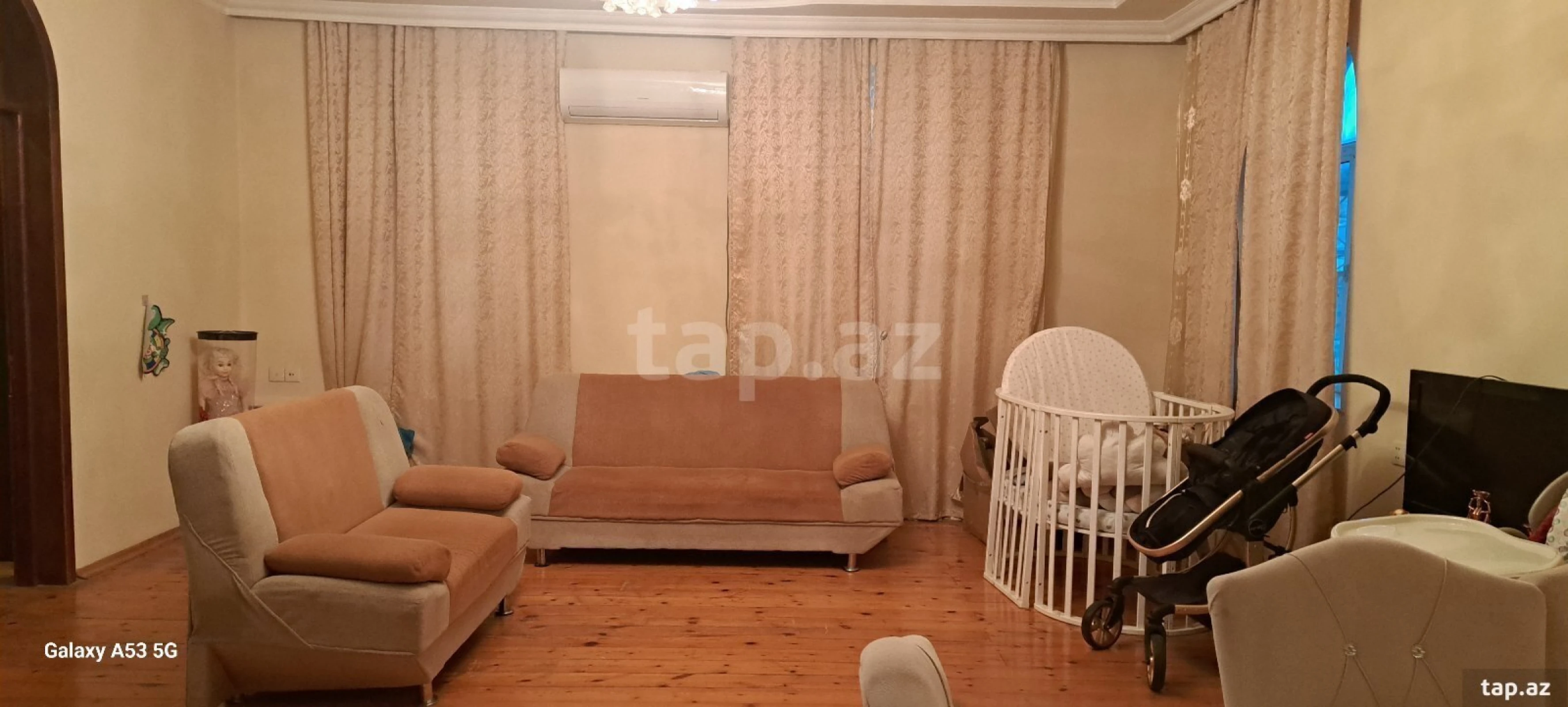 Satılır 7 otaqlı həyət evi