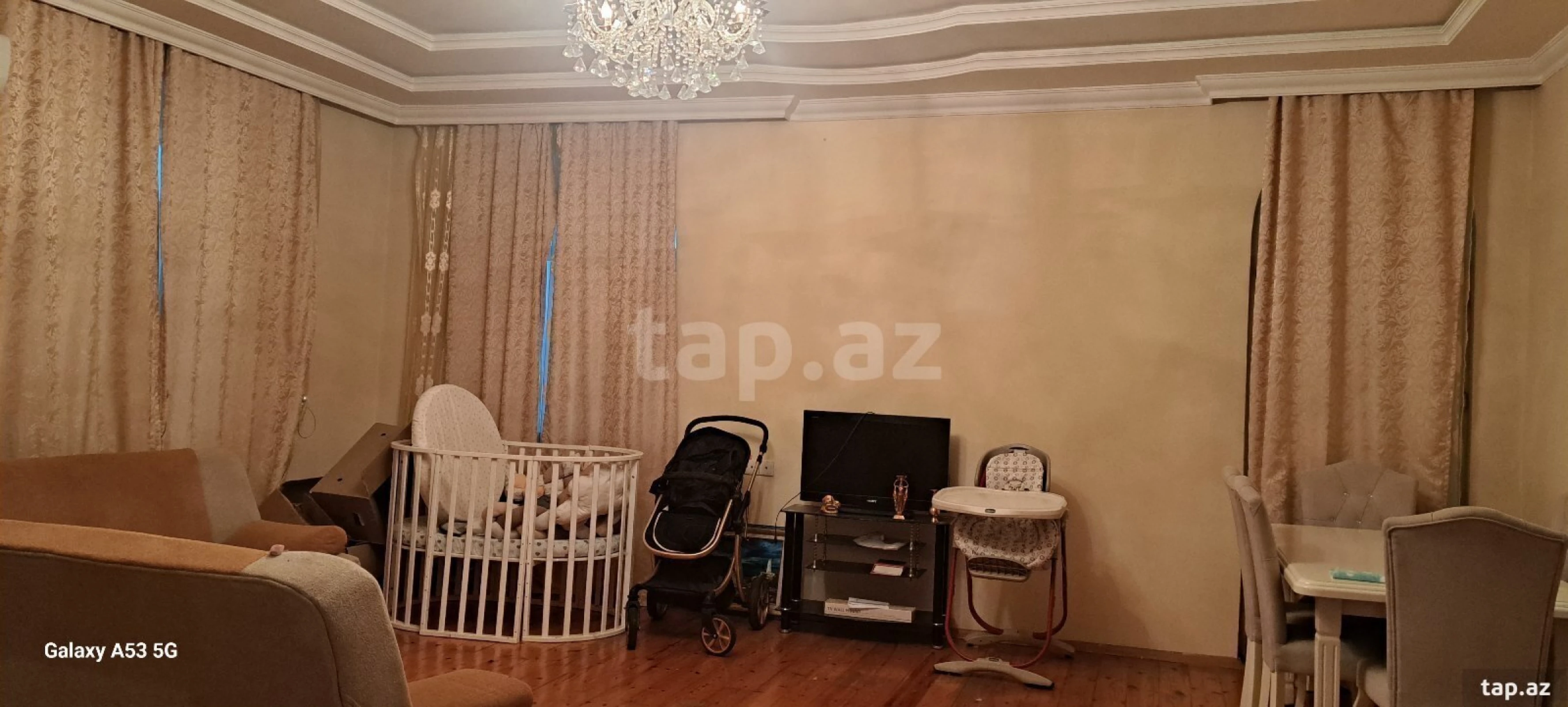 Satılır 7 otaqlı həyət evi