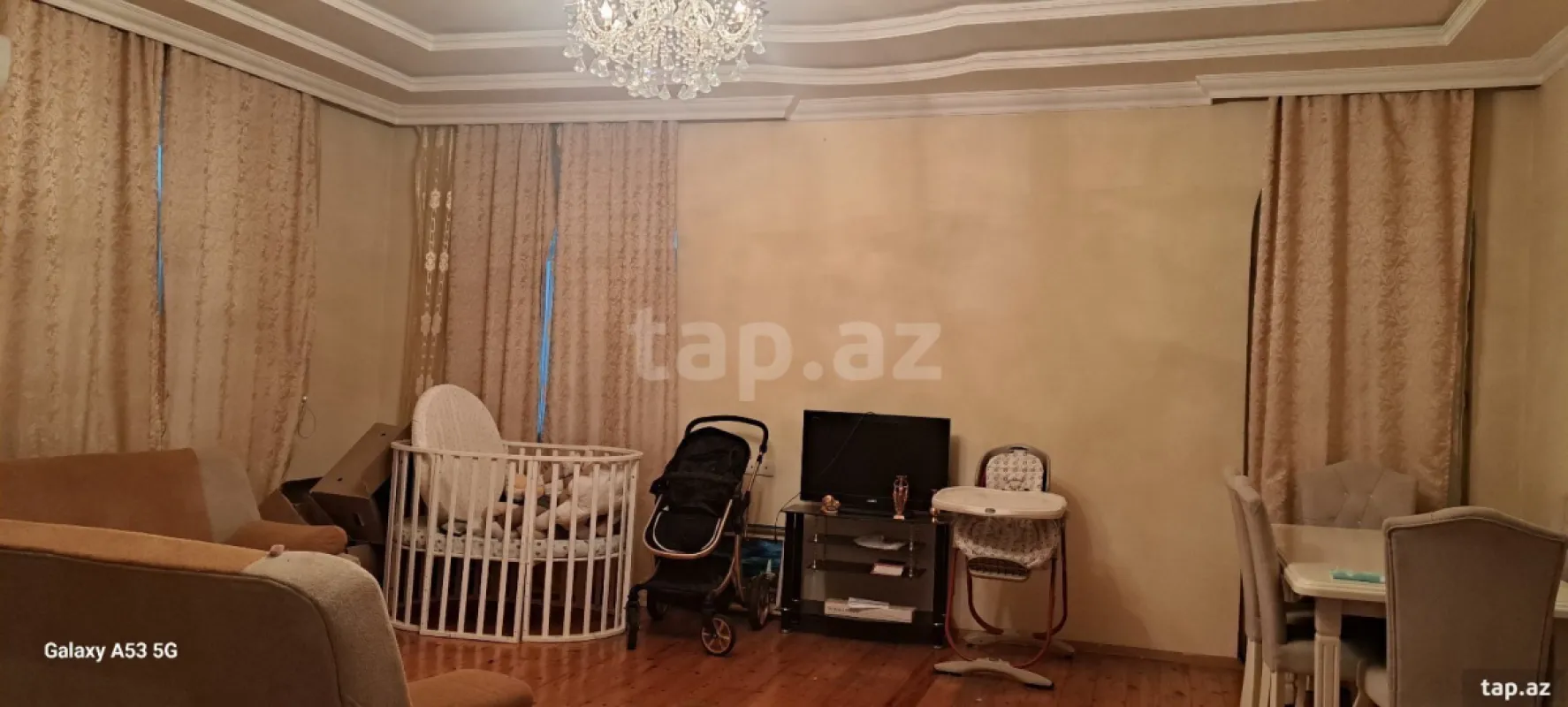 Satılır 7 otaqlı həyət evi