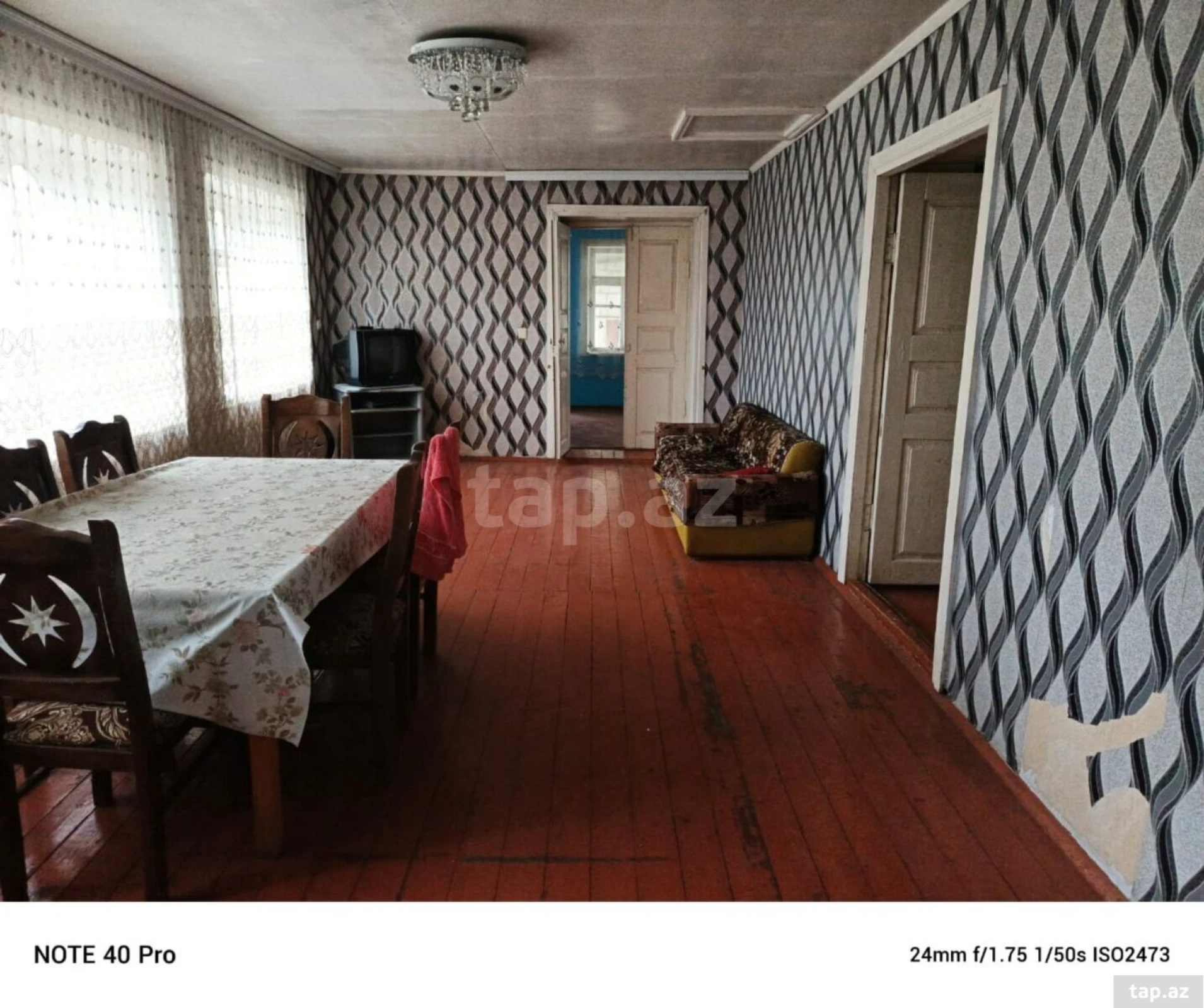 Satılır 5 otaqlı həyət evi