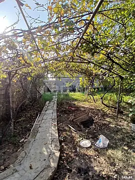 Satılır 6 otaqlı həyət evi