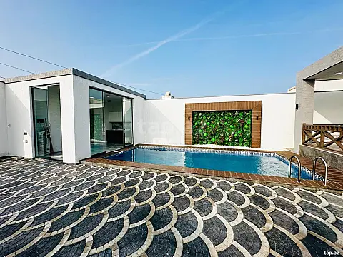 Satılır 4 otaqlı həyət evi