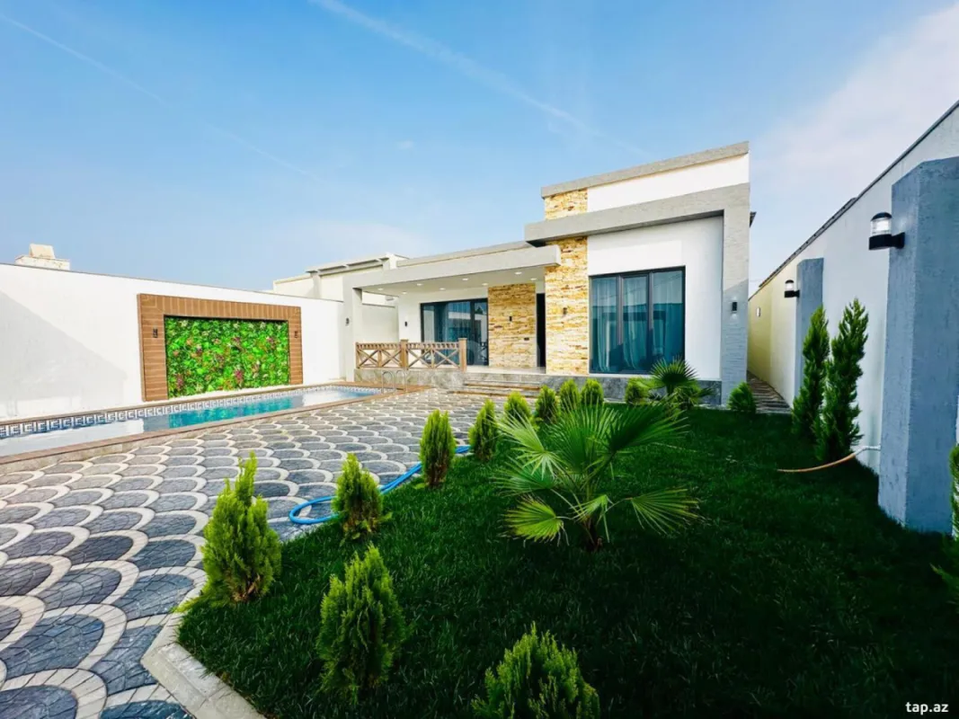 Satılır 4 otaqlı həyət evi