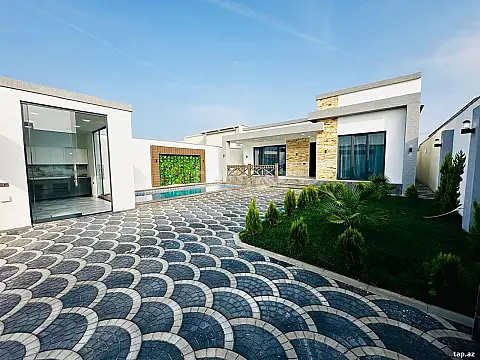 Satılır 4 otaqlı həyət evi