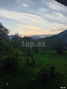Satılır torpaq sahəsi — Şəki