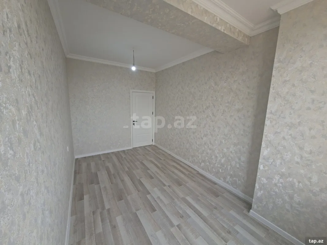 Satılır 3 otaqlı yeni tikili 75 m²