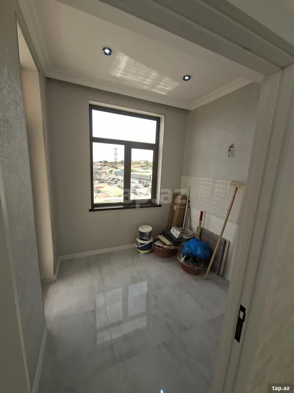 Satılır 3 otaqlı yeni tikili 75 m²