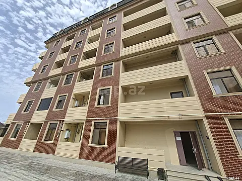 Satılır 3 otaqlı yeni tikili 75 m²
