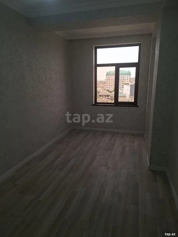 Satılır 3 otaqlı yeni tikili 75 m²