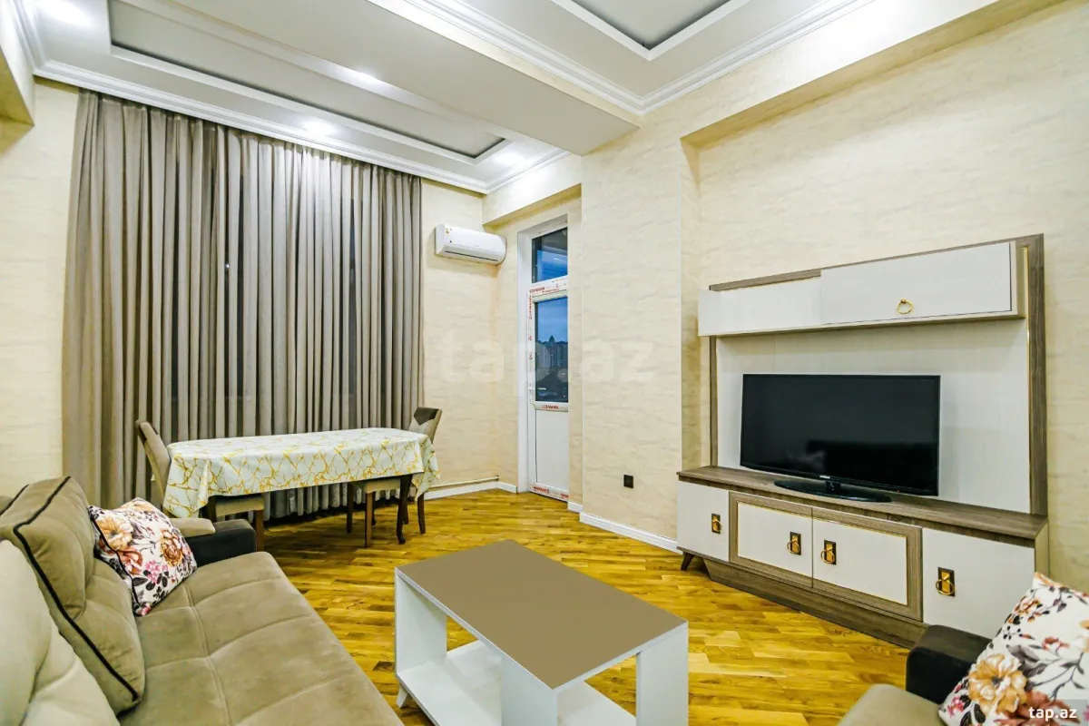 Kirayə verilir 2 otaqlı yeni tikili 60 m²