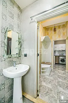 Kirayə verilir 2 otaqlı yeni tikili 60 m²