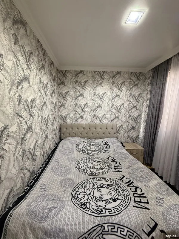 Satılır 4 otaqlı həyət evi