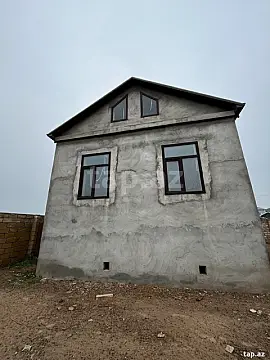 Satılır 3 otaqlı həyət evi