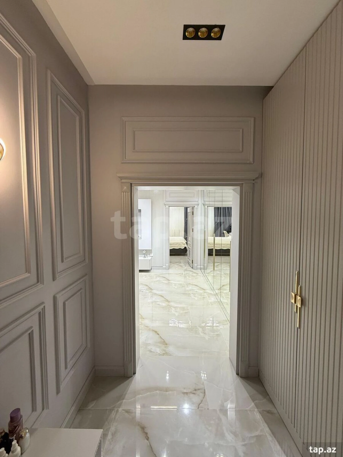 Kirayə verilir 3 otaqlı yeni tikili 110 m²