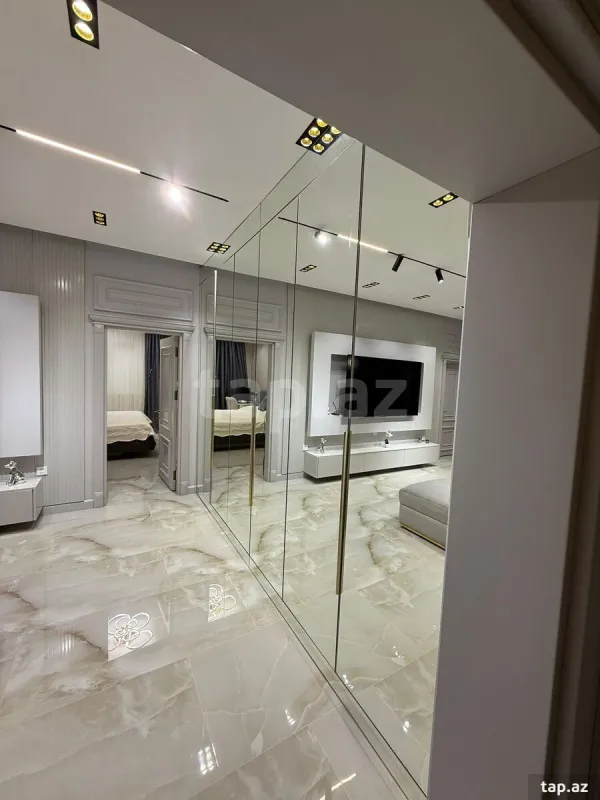 Kirayə verilir 3 otaqlı yeni tikili 110 m²