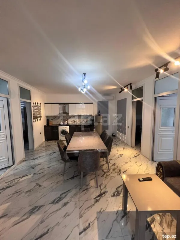 Kirayə verilir 4 otaqlı həyət evi