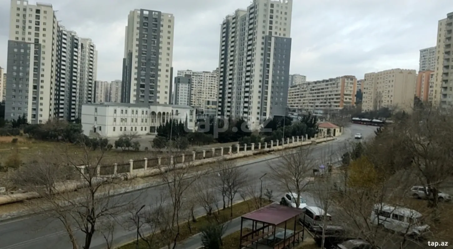 Satılır 2 otaqlı mənzil 45 m²