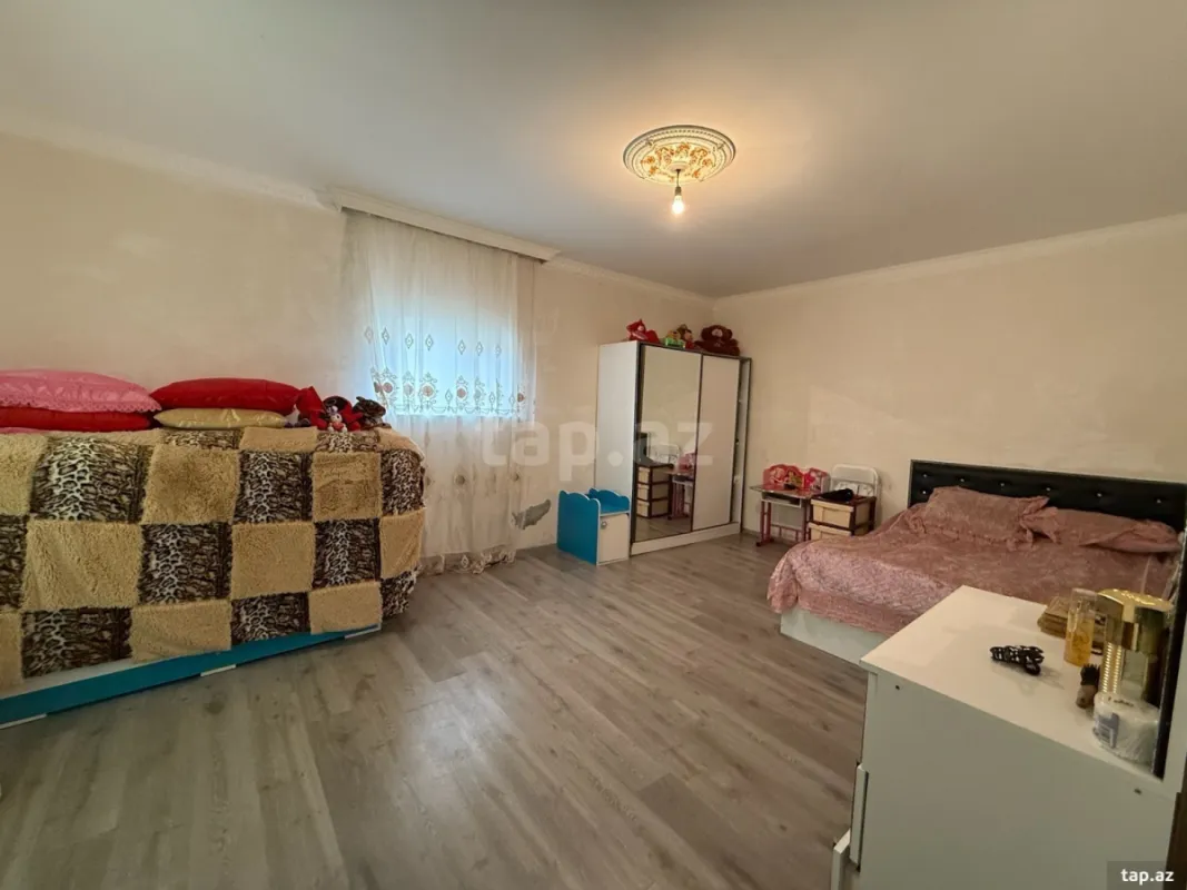 Satılır 3 otaqlı həyət evi