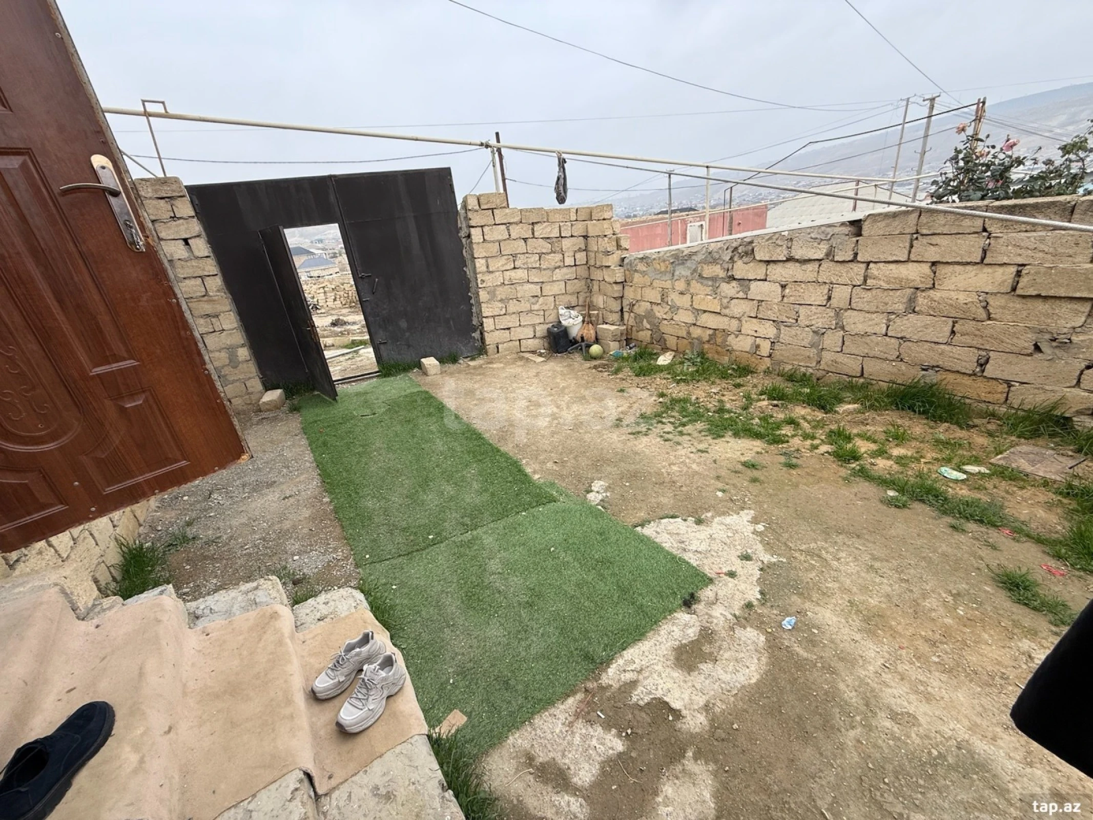 Satılır 3 otaqlı həyət evi