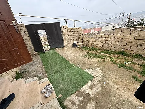 Satılır 3 otaqlı həyət evi