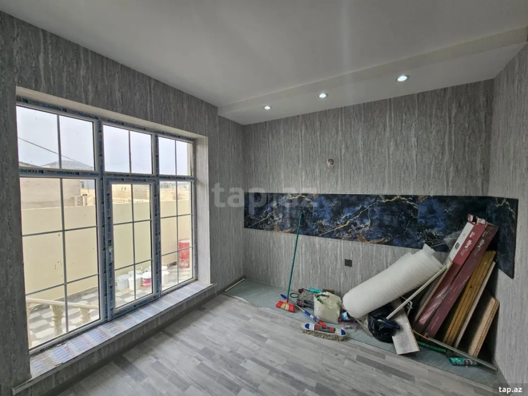 Satılır 3 otaqlı həyət evi