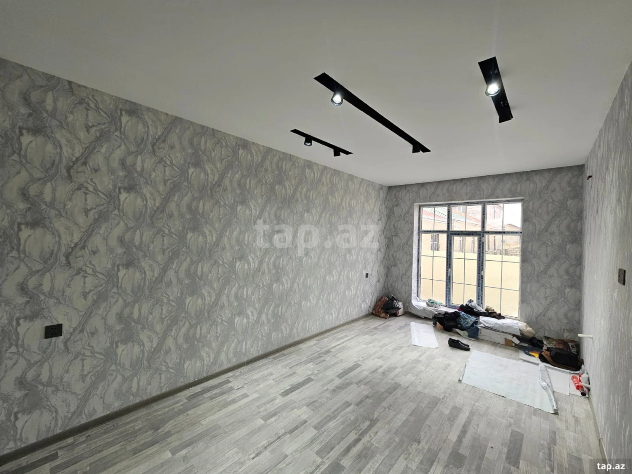 Satılır 3 otaqlı həyət evi