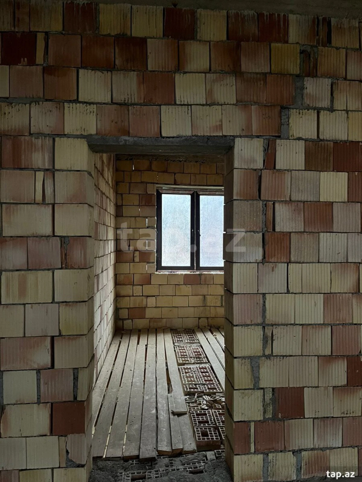 Satılır 3 otaqlı həyət evi