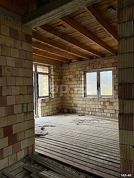 Satılır 3 otaqlı həyət evi