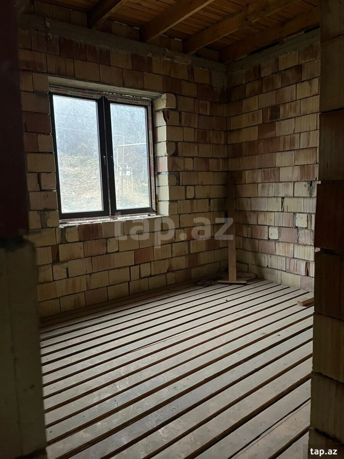 Satılır 3 otaqlı həyət evi